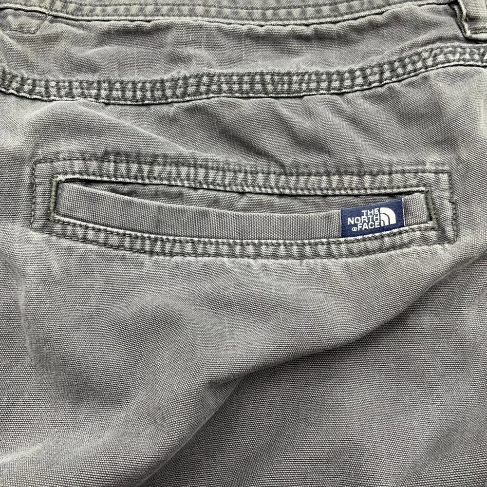 The North Face Pants Grey Canvas Straight Leg 34 Gorpcore Outdoor Utility Rugged